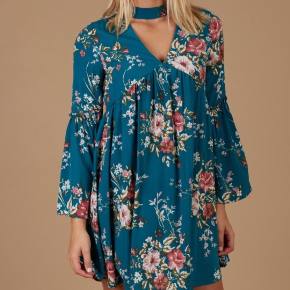 NWT Small Altard State Dress w/ long flowy sleeves